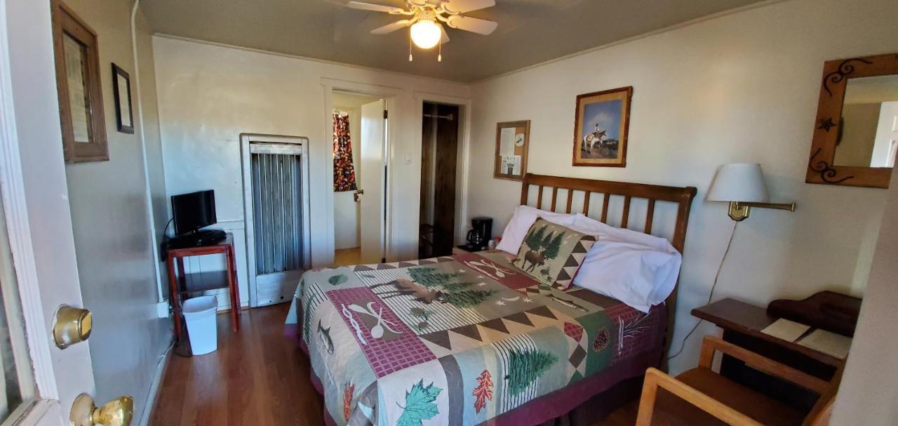 Hikers Cimarron Inn & Rv Park Dış mekan fotoğraf