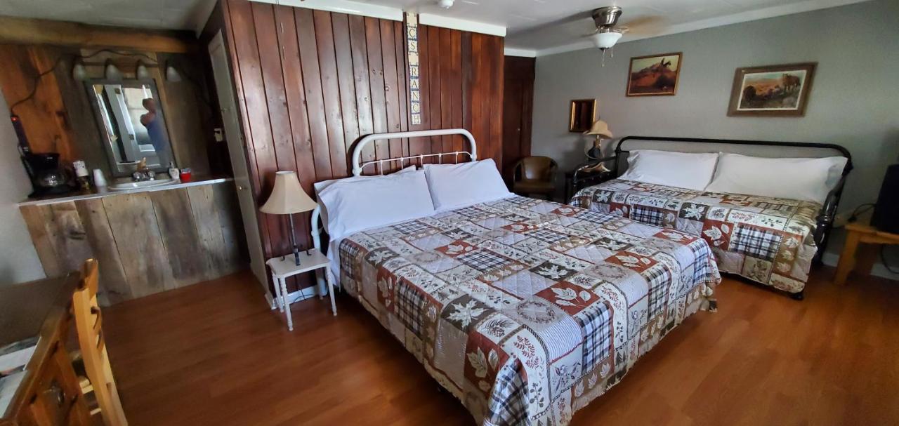 Hikers Cimarron Inn & Rv Park Dış mekan fotoğraf